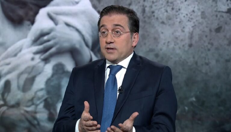 وزير خارجية إسبانيا: لا أحد سيخيفنا أو يؤثر على مواقفنا