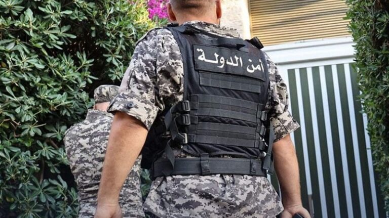 توقيف عصابة تجمع الأموال وتحولها إلى دول عربية وأوروبية