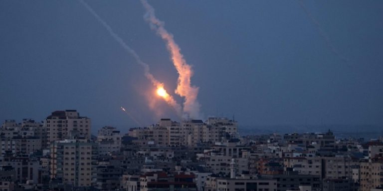 صاروخان من غزة على بئر السبع وغلاف غزة
