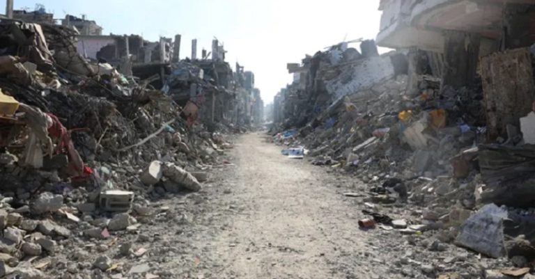 16 شهيداً في رفح