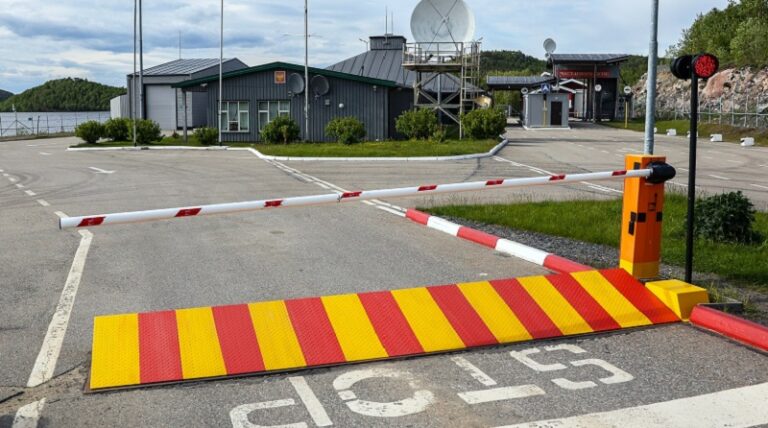 النروج تغلق حدودها أمام السياح الروس؟