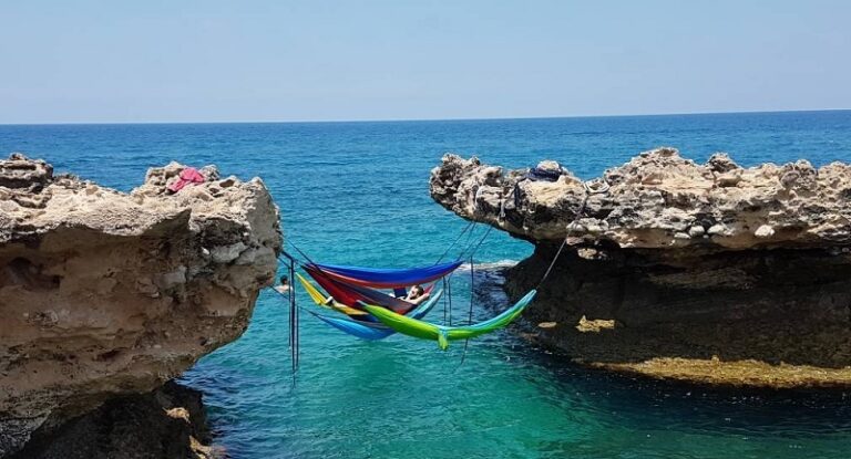 الدفاع المدني يبحث عن مفقودَين عند شاطئ كفرعبيدا