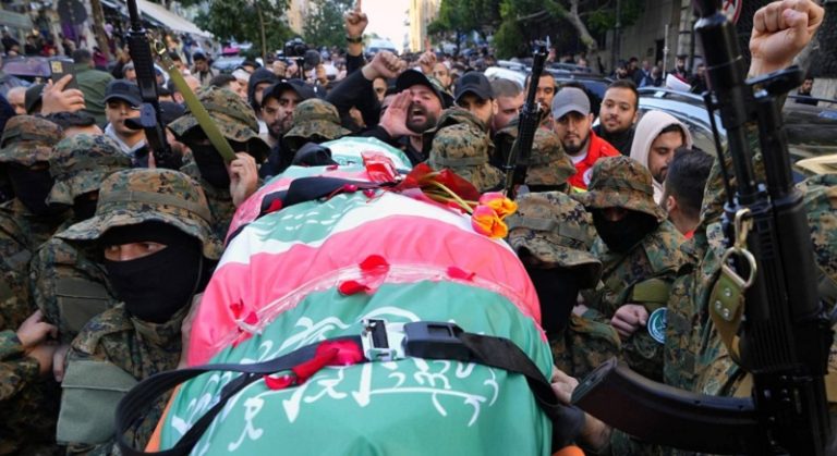 اتصالات لتفادي المظاهر المسلّحة