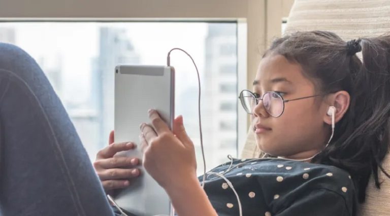 كيف نحمي أولادنا على الويب؟