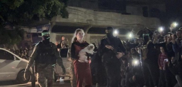 الإعلام العبري: مطالب “حماس” سبب الخلاف لتبادل الأسرى