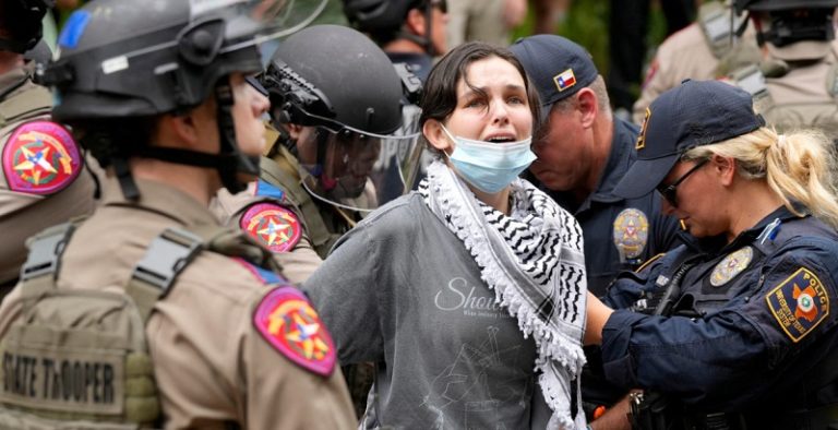 2000 معتقل في احتجاجات الجامعات الأميركية