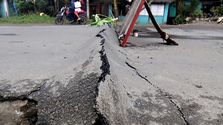 زلزال بقوة 6 درجات في الفيلبين