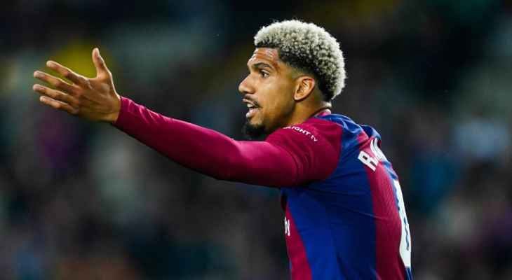 عرض مُغري من برشلونة لأراوخو.. والأخير يتريث