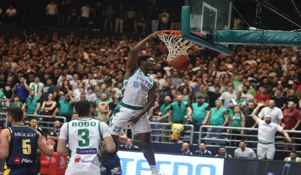 الحكمة يهزم الرياضي ويعادل النتيجة في السلسلة النهائية لدوري السلة اللبناني