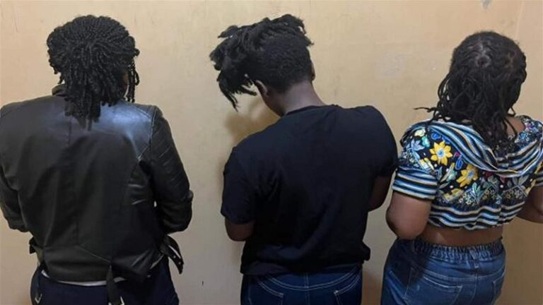 3 سارقات بقبضة “الأمن” في بدارو