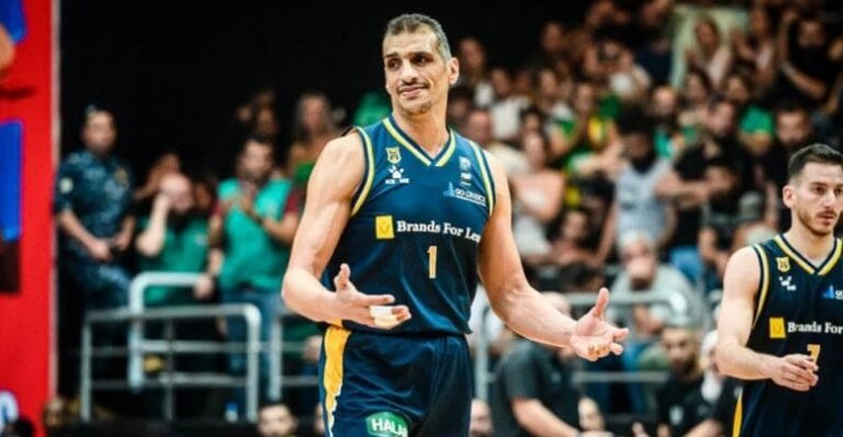 الرياضي يهزم الحكمة ويقترب من إحراز بطولة لبنان لكرة السلة