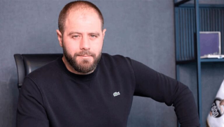 مذكرة توقيف غيابية بحق “دكتور فود”