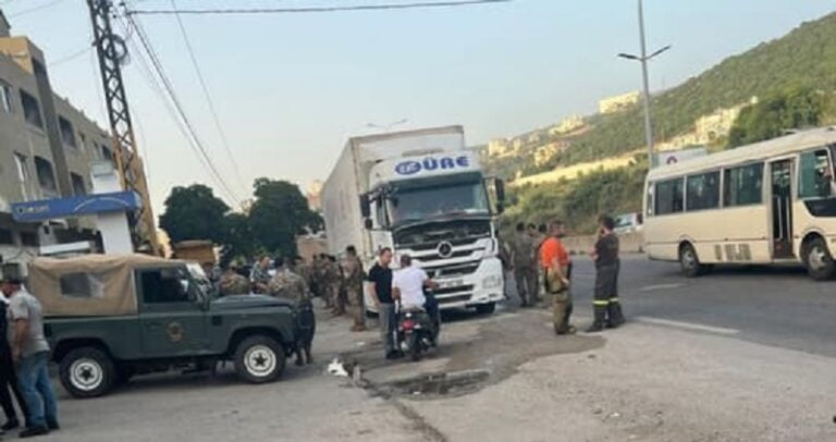 اشتعال شاحنة محملة بالسلاح في البترون؟