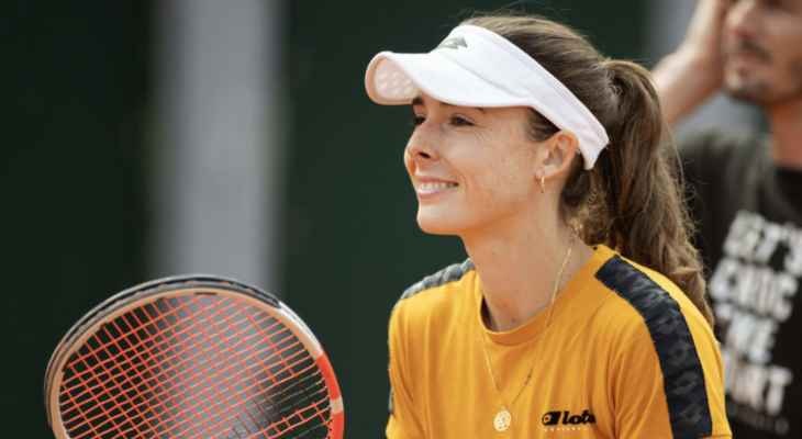 كورنيه تُعلن إعتزالها رسمياً