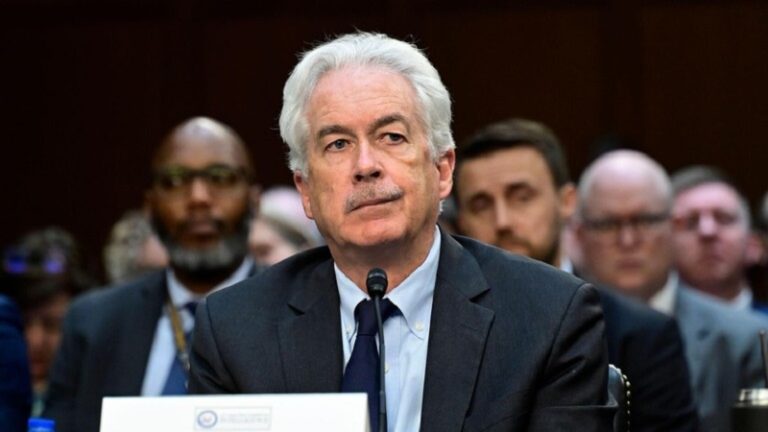 مدير الـ “سي آي إيه” يزور الأراضي المحتلة الأربعاء