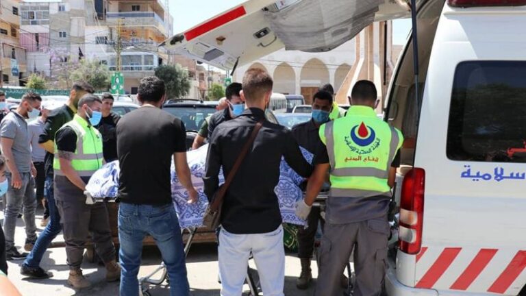 10 شهداء للدفاع المدني في جنوب لبنان