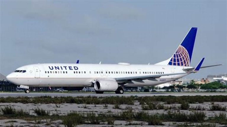 “يونايتد إيرلاينز” الأميركية تلغي رحلاتها الجوية إلى “تل أبيب” حتى حزيران