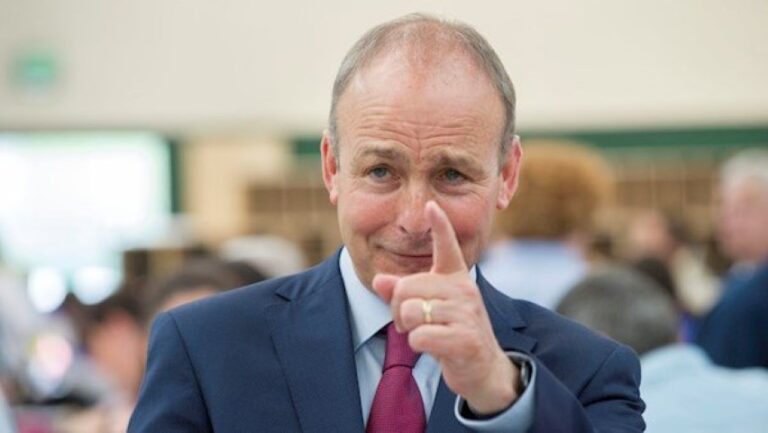 نائب رئيس الحكومة الإيرلندية يصل لبنان