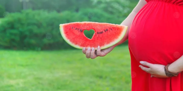 البطيخ يضر “الحوامل”؟