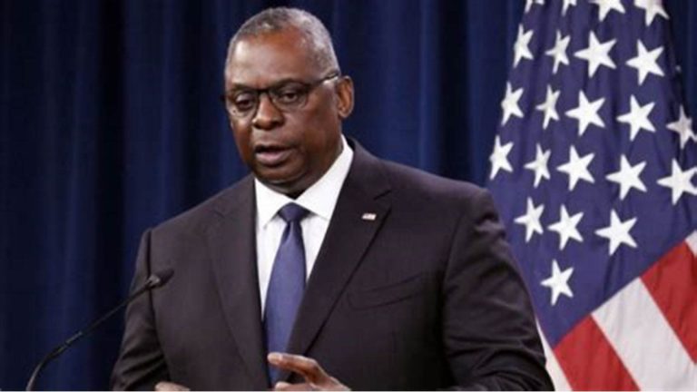 أوستن: القوات الأميركية سترد إذا تعرضت لإطلاق نار قبالة غزة