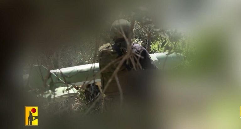 صواريخ على “بيت ليد”