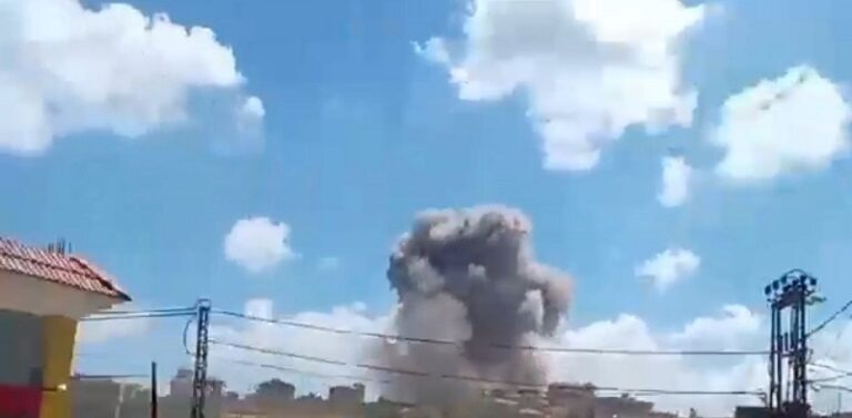 غارة على عيترون