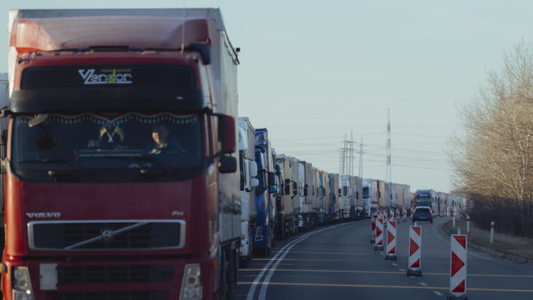 احتجاجات في أوكرانيا ضد قانون التعبئة الجديد