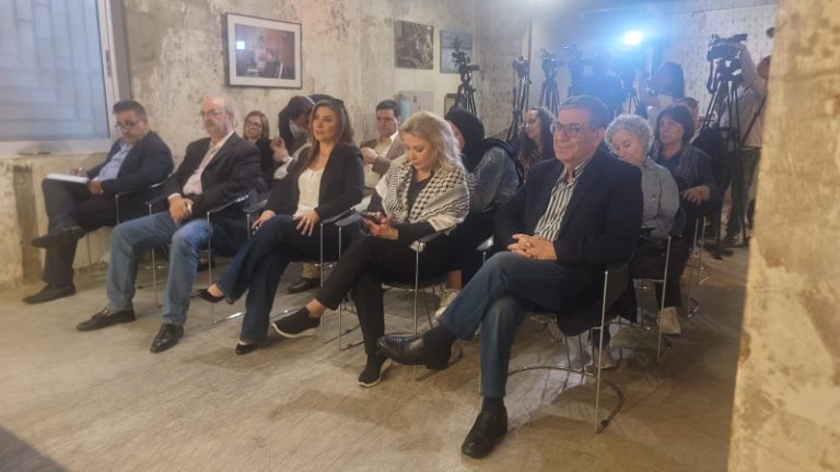 عريضة من الصحافيين للمحكمة الجنائية ضد العدو الاسرائيلي