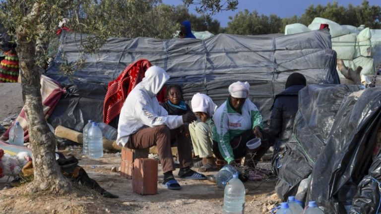تظاهرات في تونس لإجلاء المهاجرين من أفريقيا