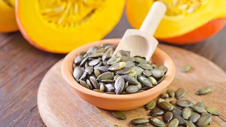 بذور اليقطين.. صغيرة الحجم وكثيرة الفوائد!