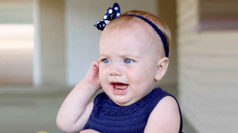 نصائح للأم لحماية أذن الطفل!