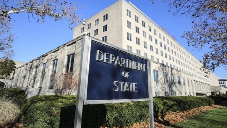 طعن 4 محاضرين أميركيين في جامعة صينية