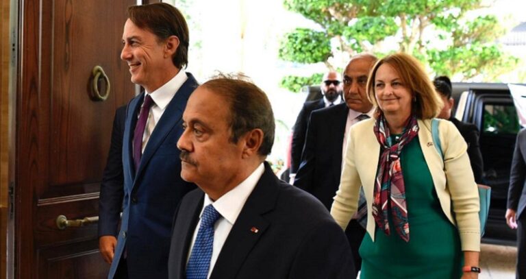 رئاسة الجمهورية تعود إلى أجندة الأميركيين والفرنسيين