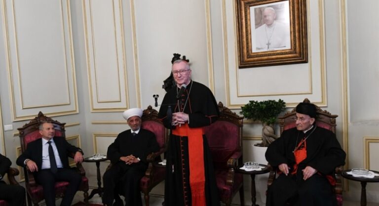 الراعي وجعجع يُفْشِلان لقاء بكركي | مندوب البابا: المسيحيون ينتحرون بخلافاتهم