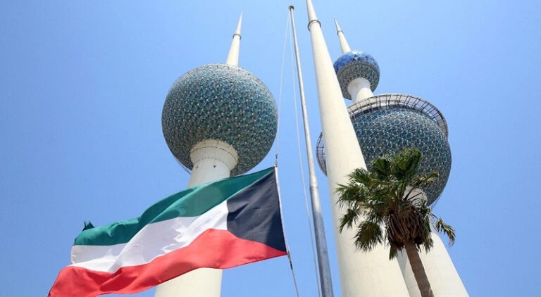 الحكومة الكويتية تسحب الجنسية من 12 شخصاً.. وتدرس 631 ملفاً