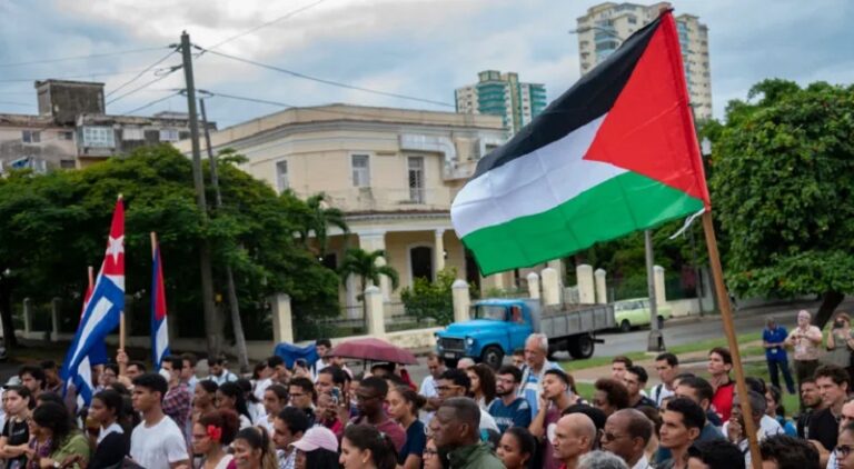 كوبا تنضم إلى جنوب أفريقيا بدعواها ضد “إسرائيل”