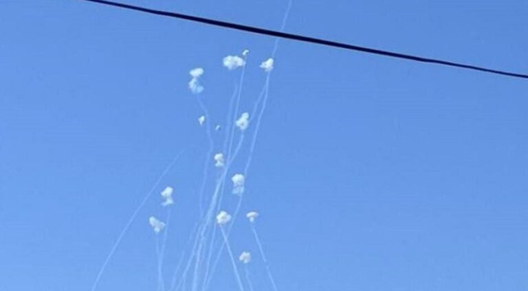 بالفيديو.. 100 صاروخ من لبنان على الجليل!