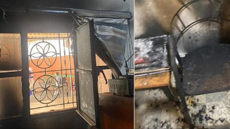 إحراق مكتب مدرسة!