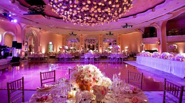 بالفيديو.. عريس يضرب عروسته في حفل الزفاف!