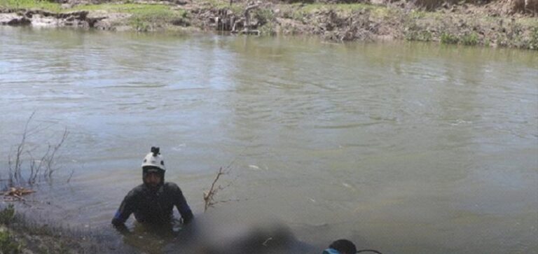 قتلى وجرحى بسقوط حافلة في نهر العاصي شمال سوريا (فيديو)