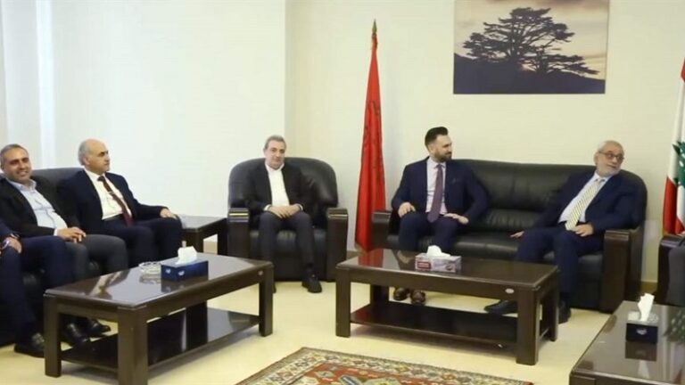 اللقاء الديمقراطي يلتقي الطاشناق: لانهاء الفراغ عبر التسوية