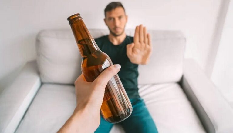 تأثير الإقلاع التام عن الكحول على الجسم