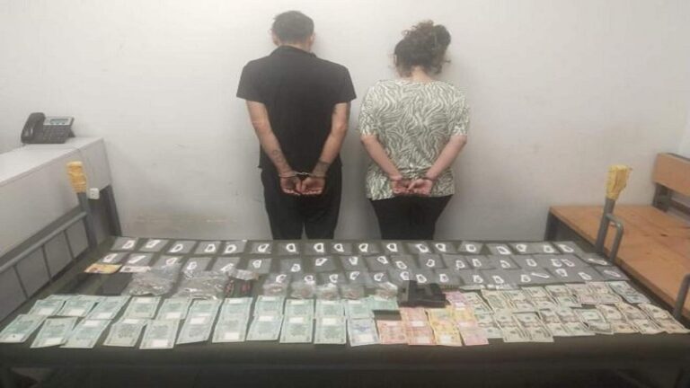 ينشطان بترويج المخدّرات في الرملة البيضاء.. في قبضة الأمن!