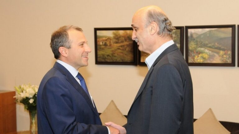 جعجع لباسيل: “ادعمني للتسكير على فرنجية”!