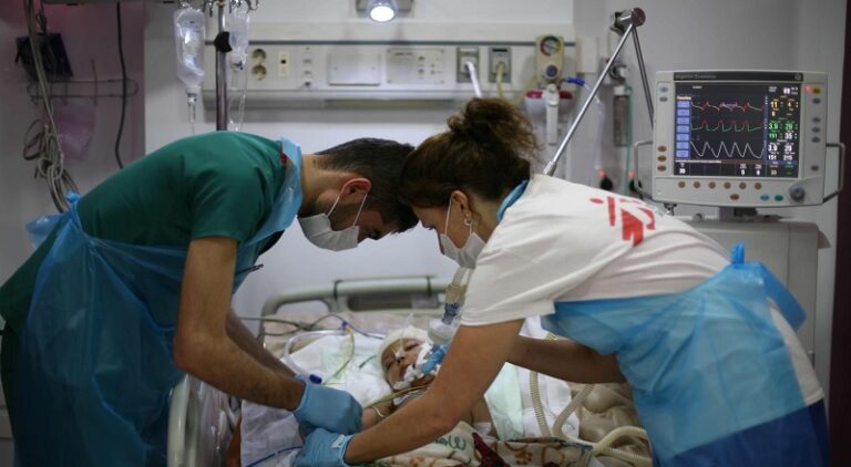 72 شهيداً و43 جريحاً من أوساط العاملين الصحيين والمرضى منذ بدء العدوان على لبنان