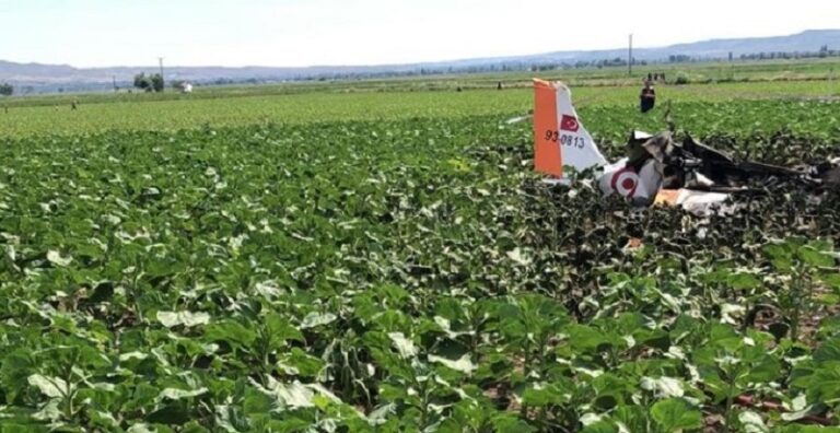 مقتل طيارين اثنين بسقوط طائرة تدريب في تركيا (فيديو)