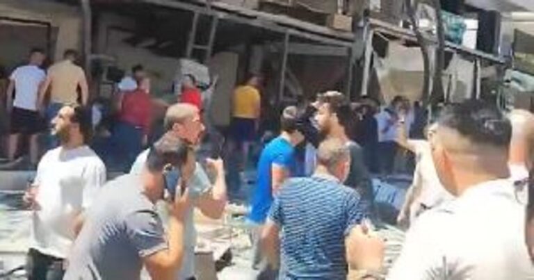 4 قتلى و20 جريحاً بانفجار في أزمير التركية (فيديو)