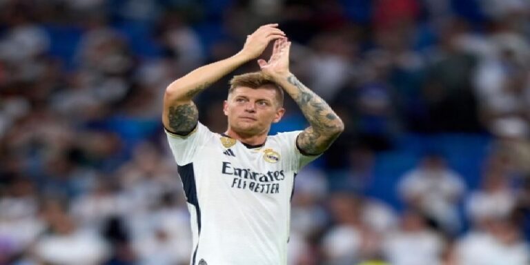 مورينيو يُشيد بتوني كروس