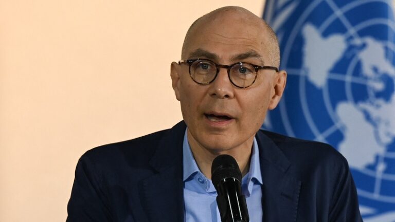 مفوض الأمم المتحدة: لتجنب المزيد من التصعيد في لبنان