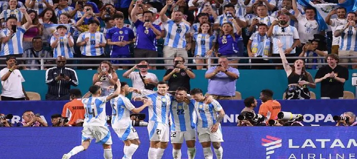 علامة كاملة للأرجنتين وكندا تنتزع تأهلاً تاريخياً بكوبا أميركا
